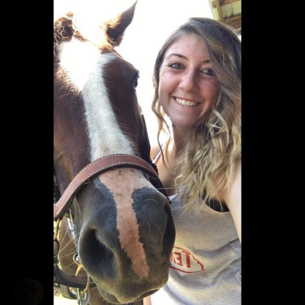 Meet your Posher, Jenna